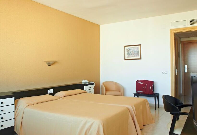 Отель Lloret Santa Rosa By Pierre & Vacances