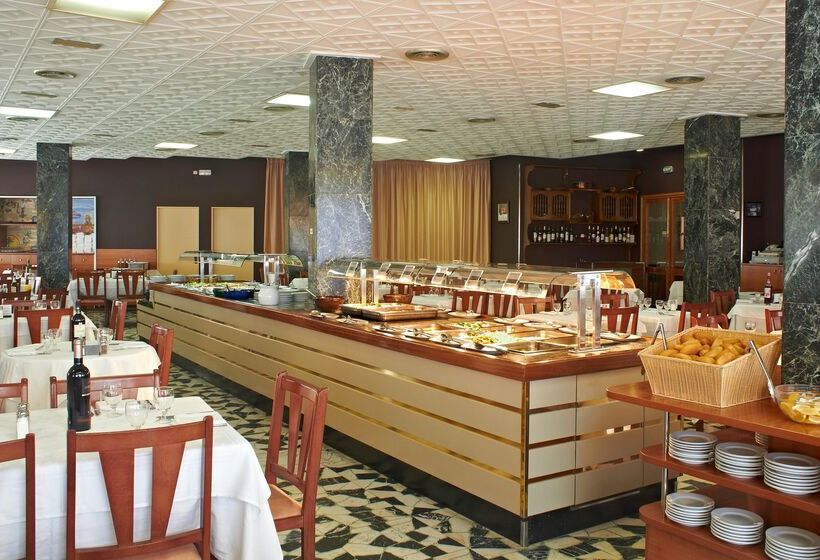 Отель Lloret Santa Rosa By Pierre & Vacances