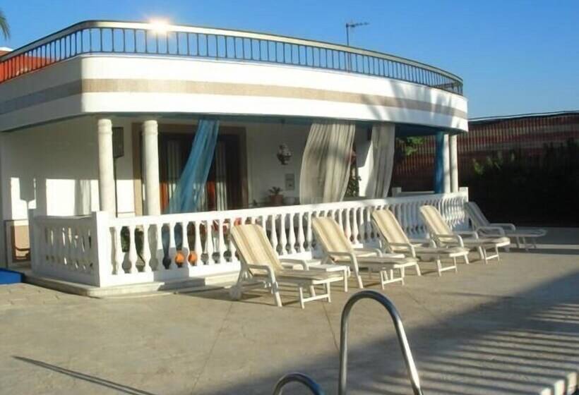 בית מלון כפרי Majaravique Sevilla