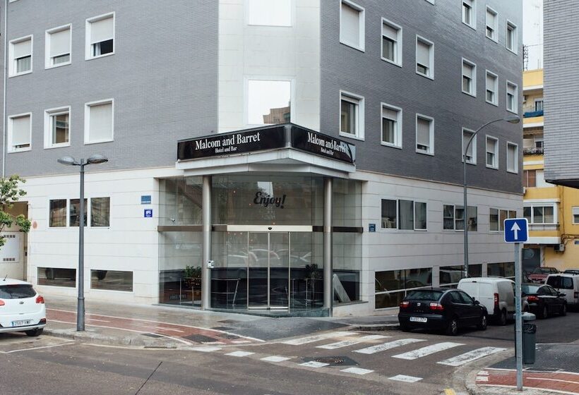 فندق Malcom And Barret