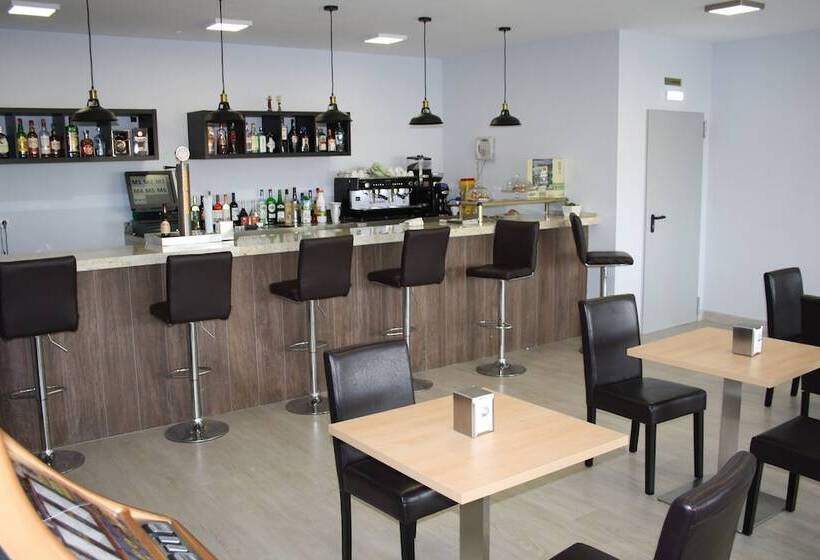 Отель Mar De Aragón