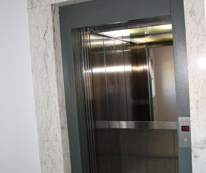 Отель Mar De Aragón