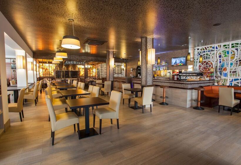 هتل Maria Del Mar