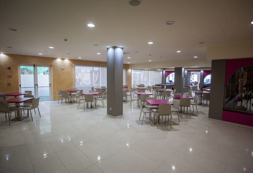 فندق Maria Del Mar