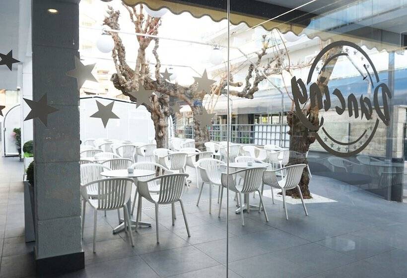 فندق Maria Del Mar