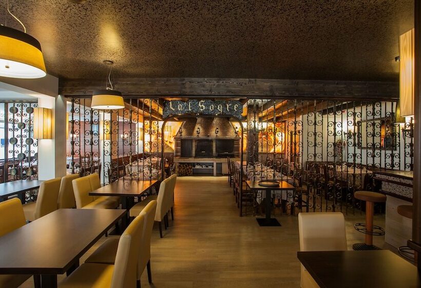 فندق Maria Del Mar