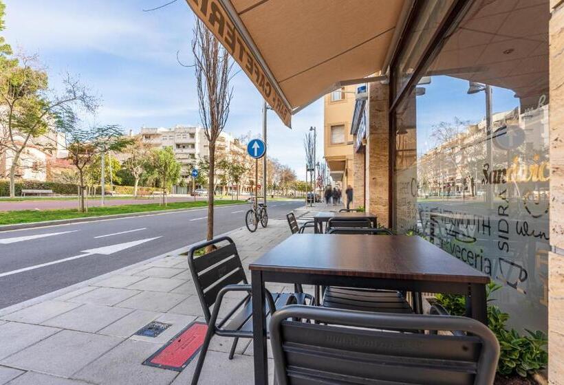 בית מלון כפרי Marinada Cambrils