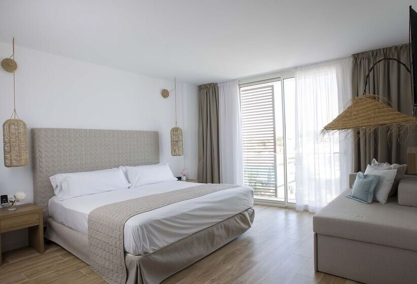 Отель May Altafulla Beach Boutique