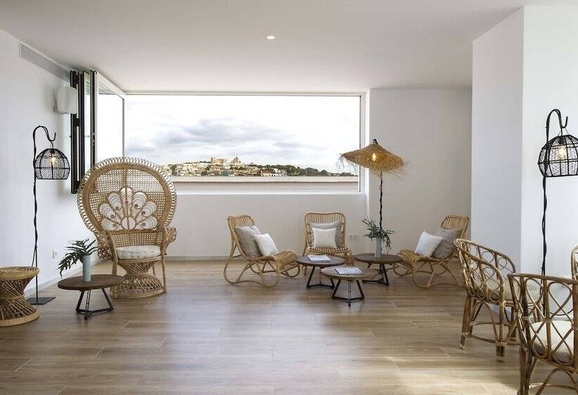 Отель May Altafulla Beach Boutique