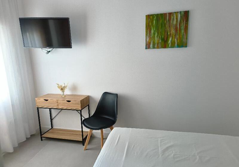 ホテル Mediterráneo By Croma