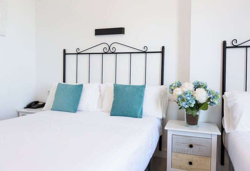 ホテル Mediterráneo By Croma