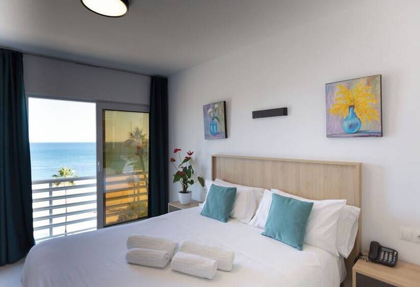 ホテル Mediterráneo By Croma