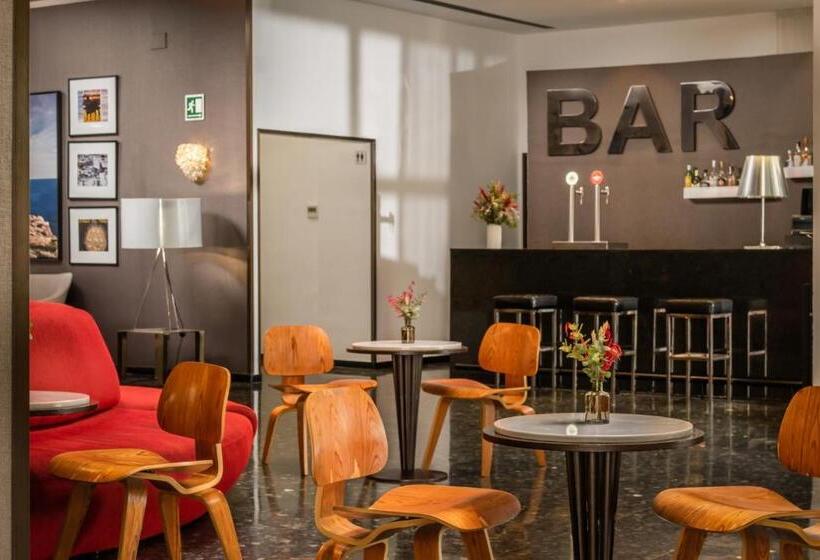 فندق Medium Valencia