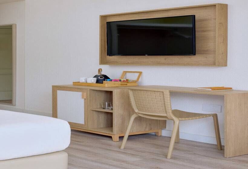 Отель Meliá La Palma