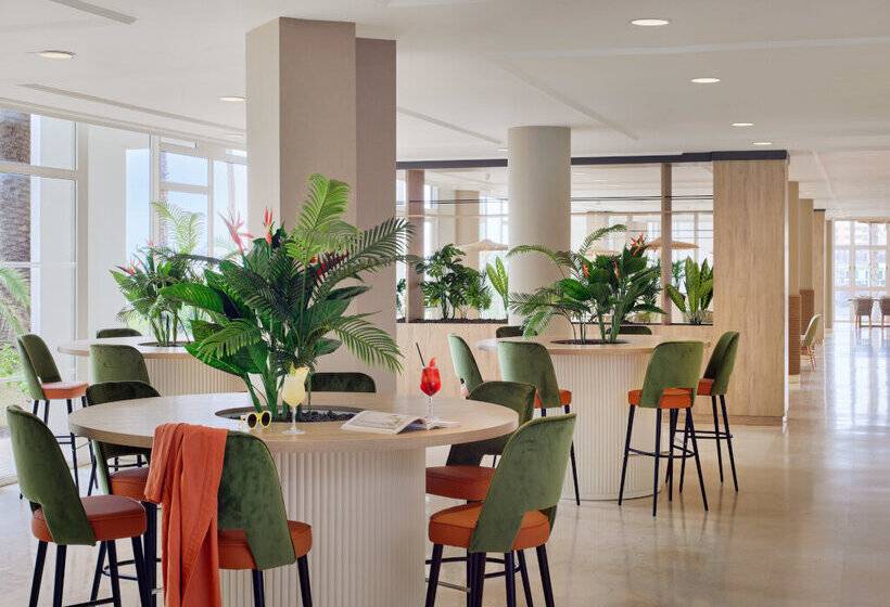 Отель Meliá La Palma