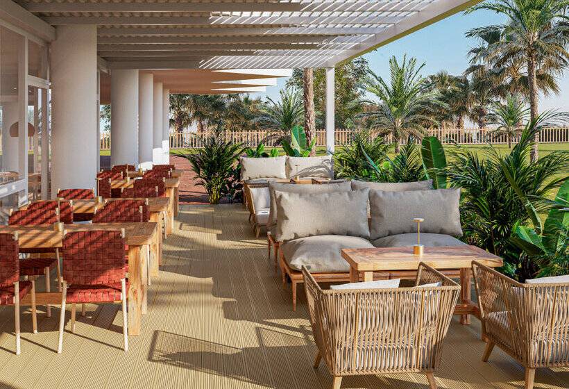 Отель Meliá La Palma