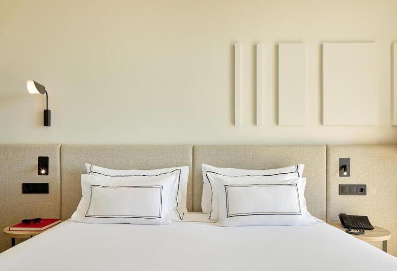 Отель Meliá Lloret de Mar