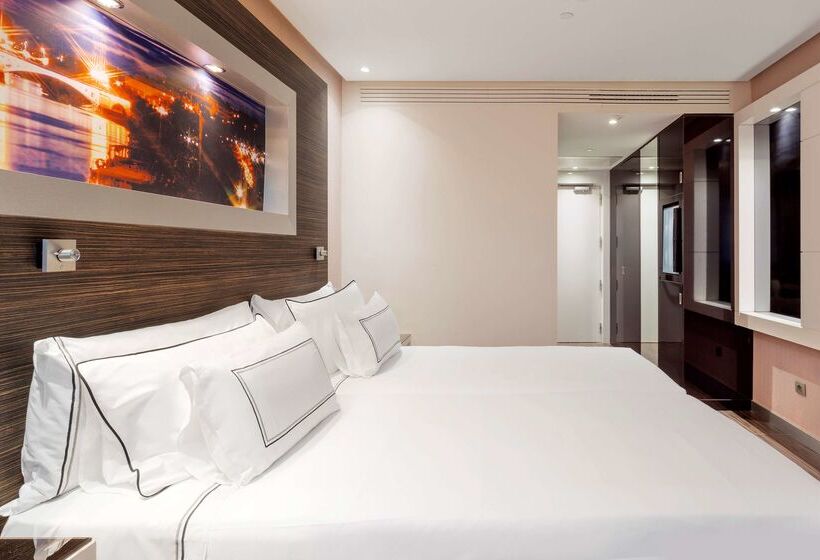 호텔 Melia Lebreros