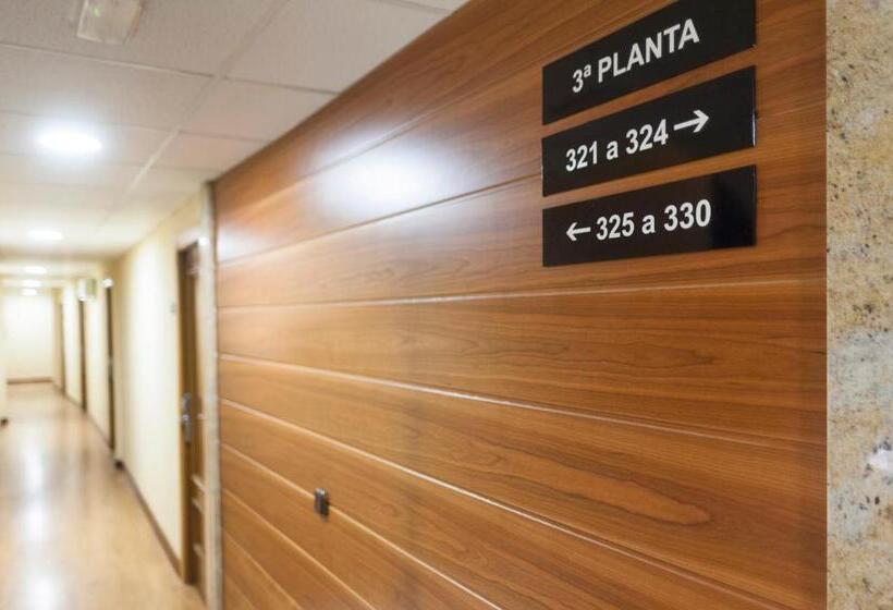 ホテル Mercado By Gaiarooms