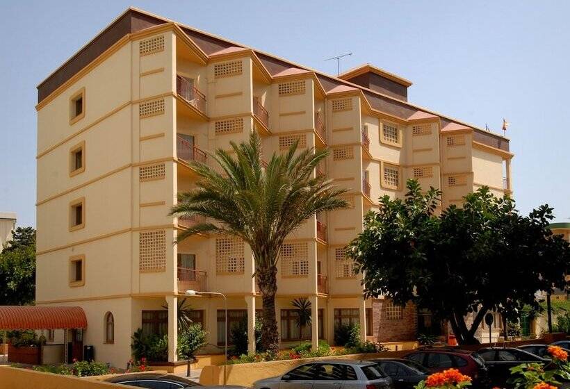 호텔 Monarque Cendrillon