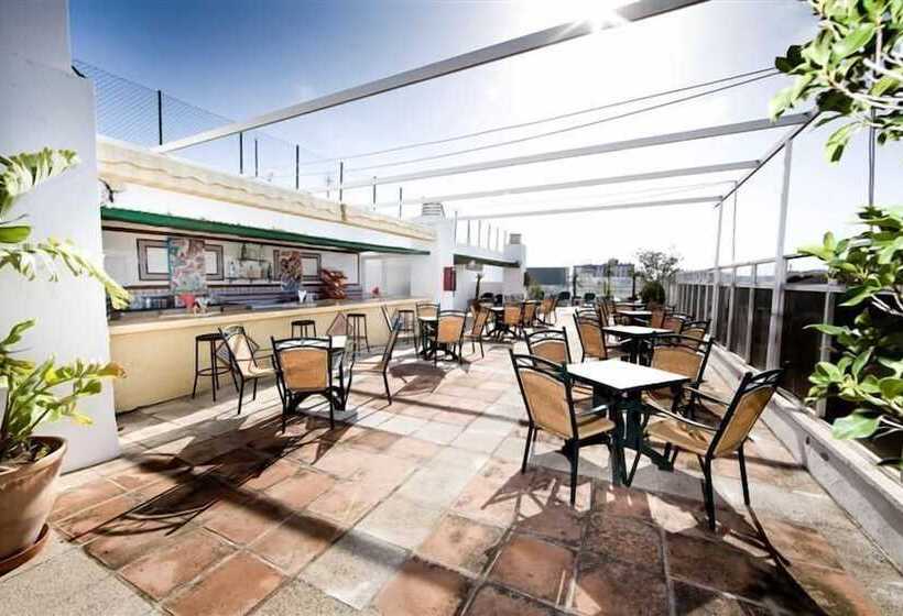 فندق Monarque El Rodeo