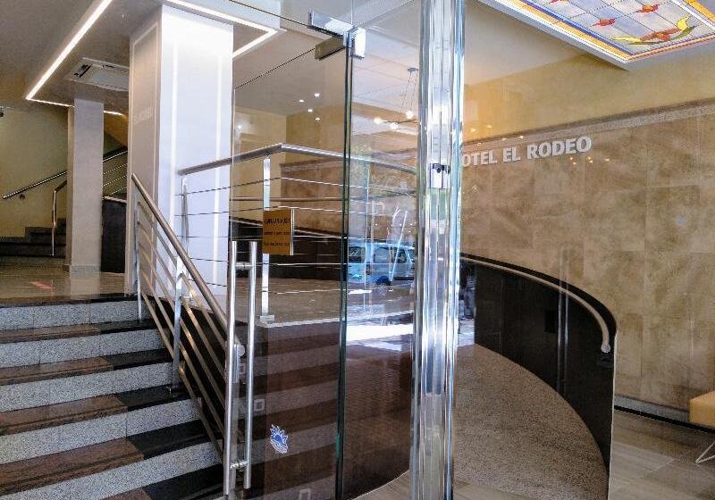 בית מלון כפרי Monarque El Rodeo