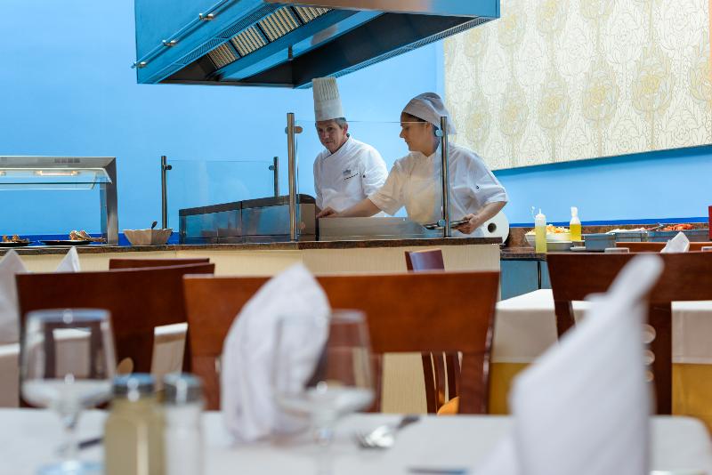 호텔 Monarque Torreblanca