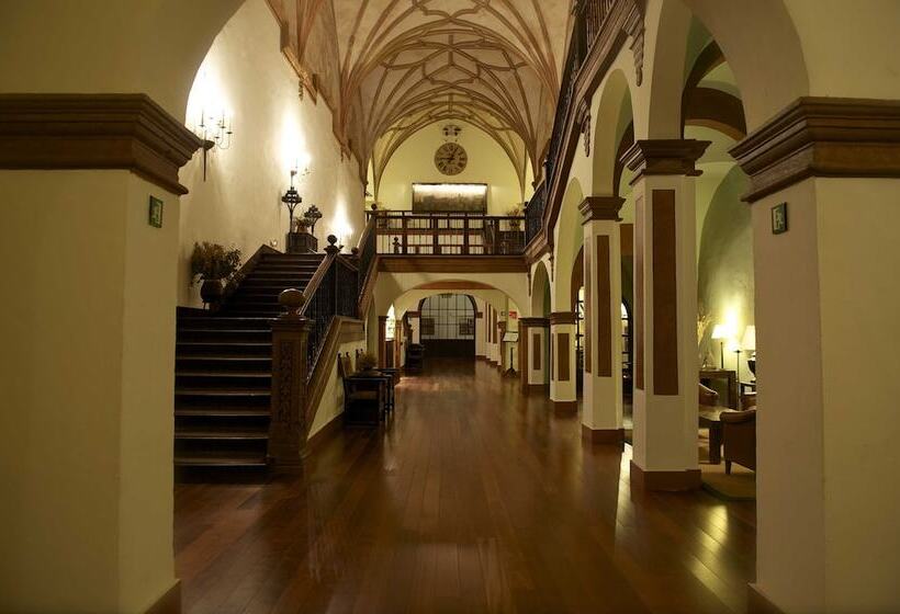 ホテル Monasterio De Piedra