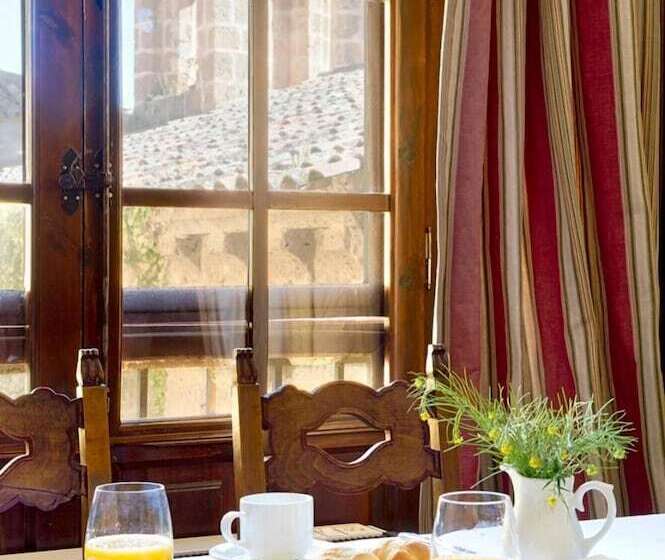 ホテル Monasterio De Piedra