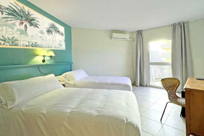 ホテル Moon Dreams Fuengirola