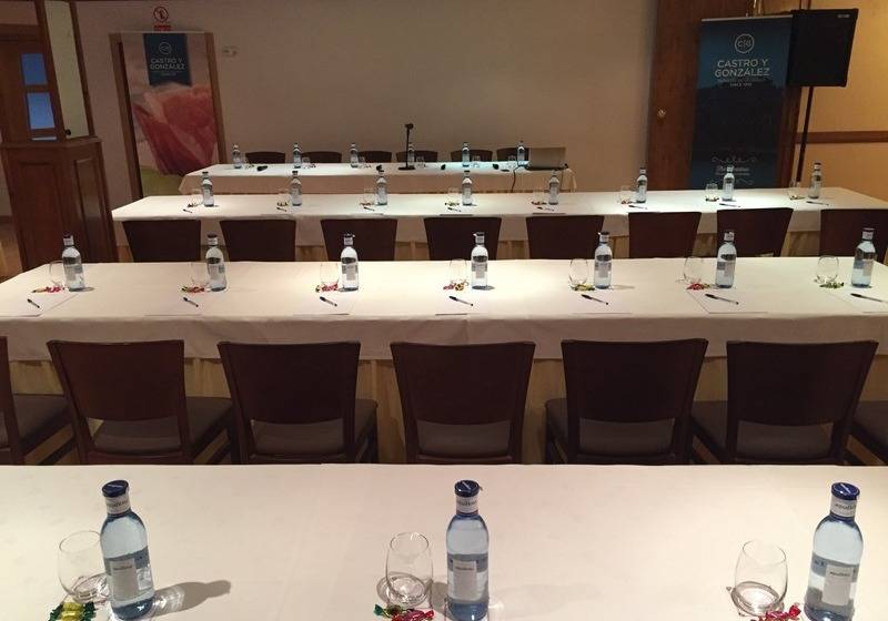 فندق Mozarbez Salamanca