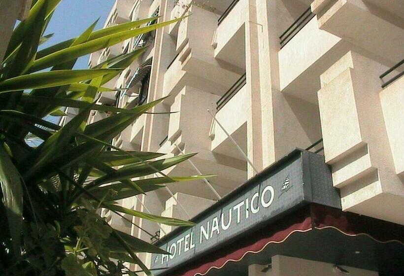 酒店 Nautico
