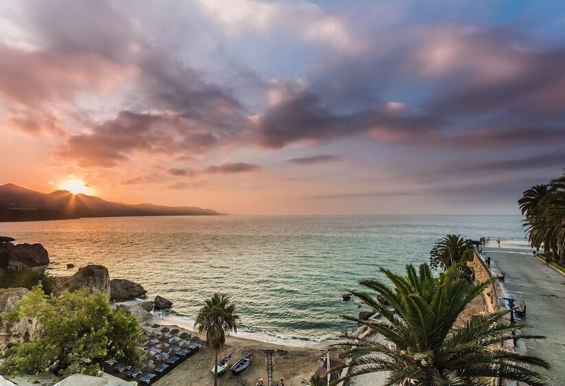 בית מלון כפרי Nerja Club By Dorobe