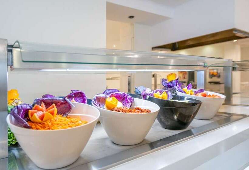 בית מלון כפרי Nerja Club By Dorobe