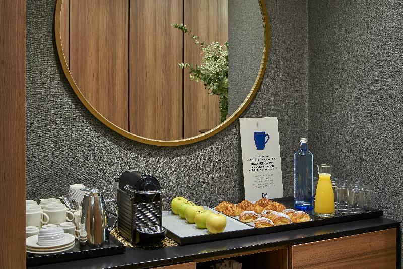 فندق NH Ciudad De Valencia