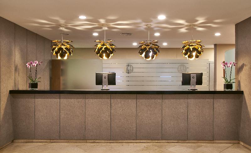 فندق NH Ciudad De Valencia