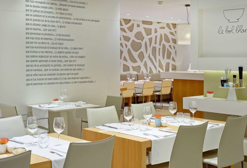 בית מלון כפרי NH Collection Villa De Bilbao