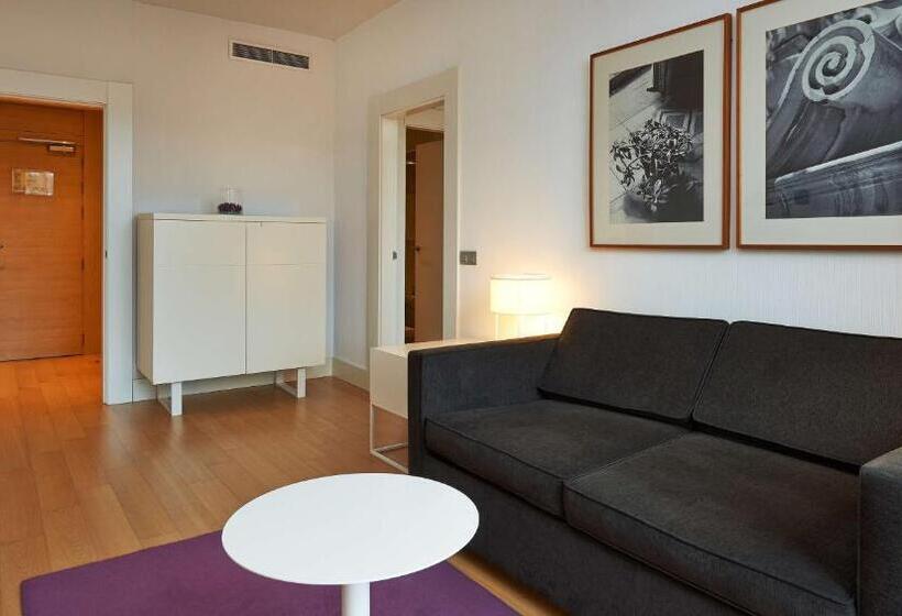 בית מלון כפרי NH Collection Villa De Bilbao