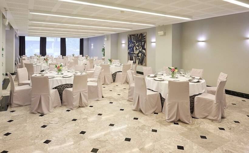 בית מלון כפרי NH Collection Villa De Bilbao