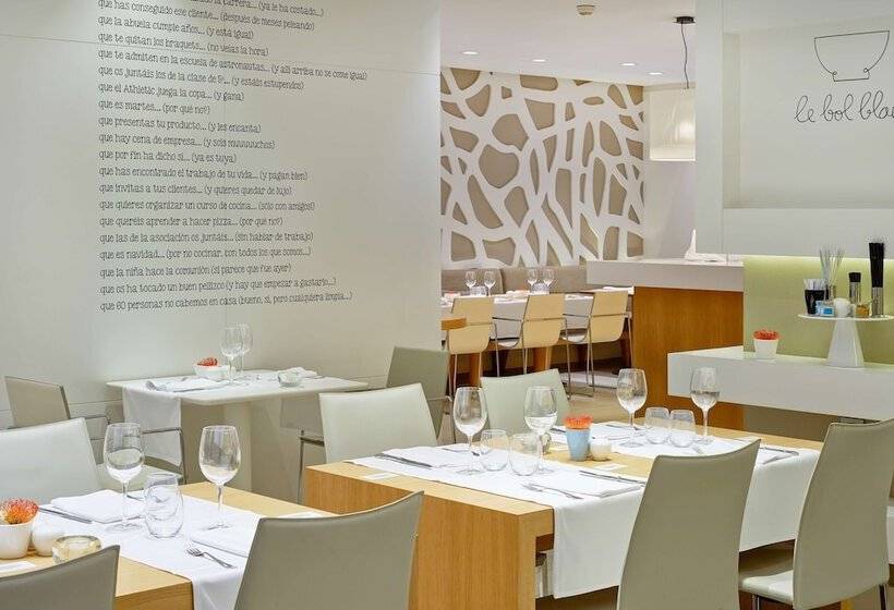 בית מלון כפרי NH Collection Villa De Bilbao