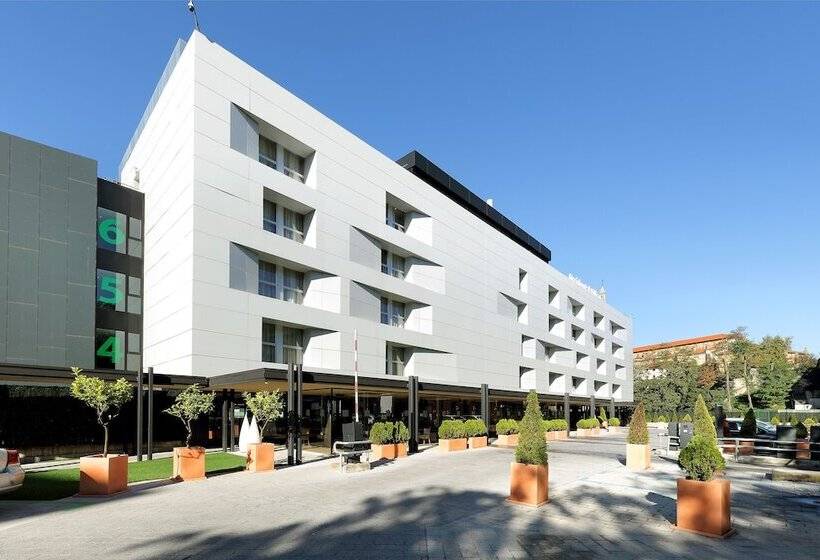 בית מלון כפרי Occidental Bilbao