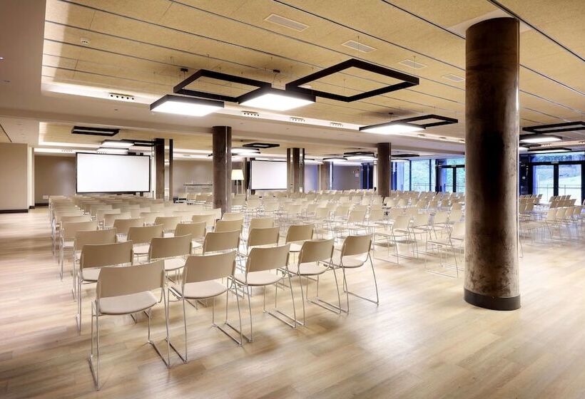 בית מלון כפרי Occidental Bilbao