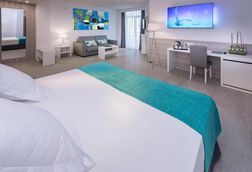 Отель Olympus Palace