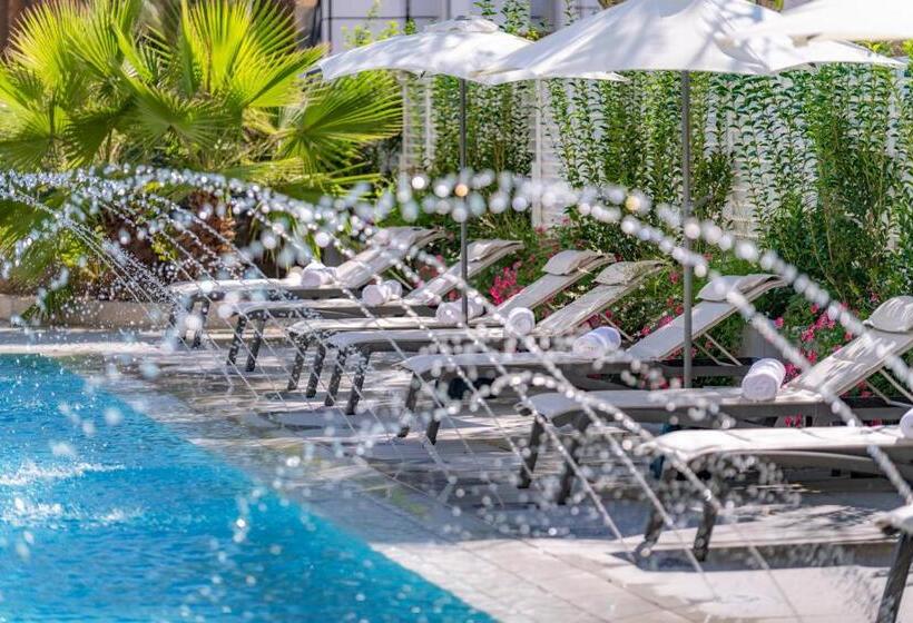 Отель Olympus Palace