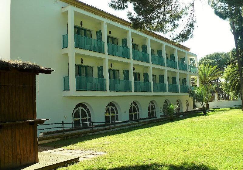 בית מלון כפרי Oromana