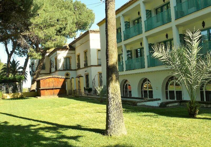 בית מלון כפרי Oromana