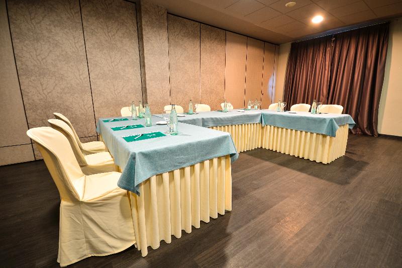 בית מלון כפרי Oromana