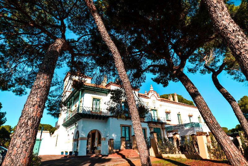 בית מלון כפרי Oromana