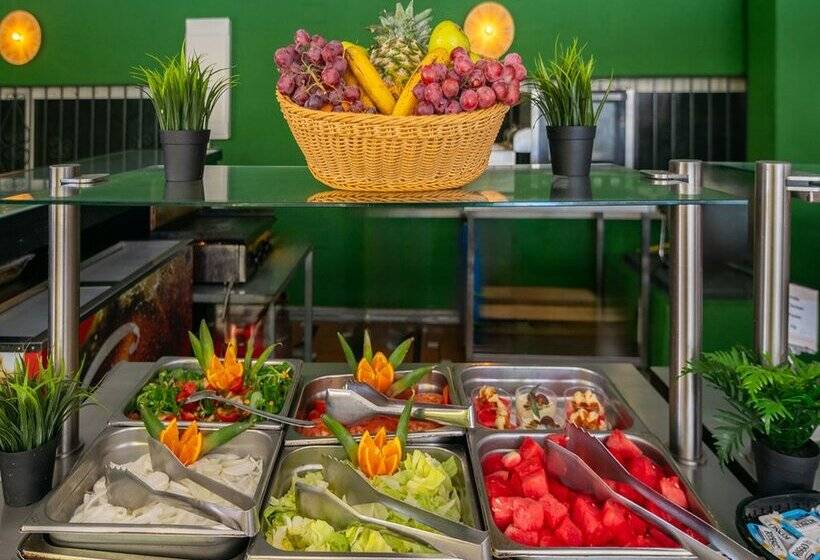 Отель Parasol by Dorobe