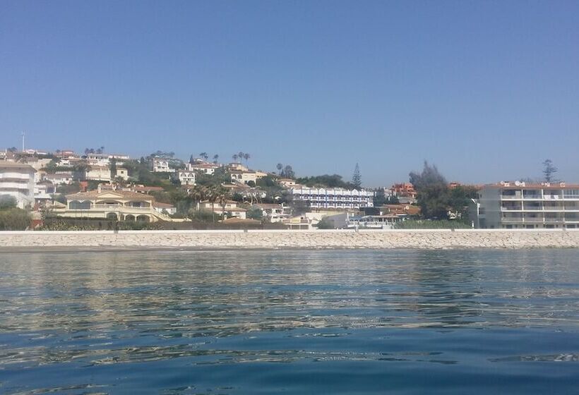 Отель Piedra Paloma